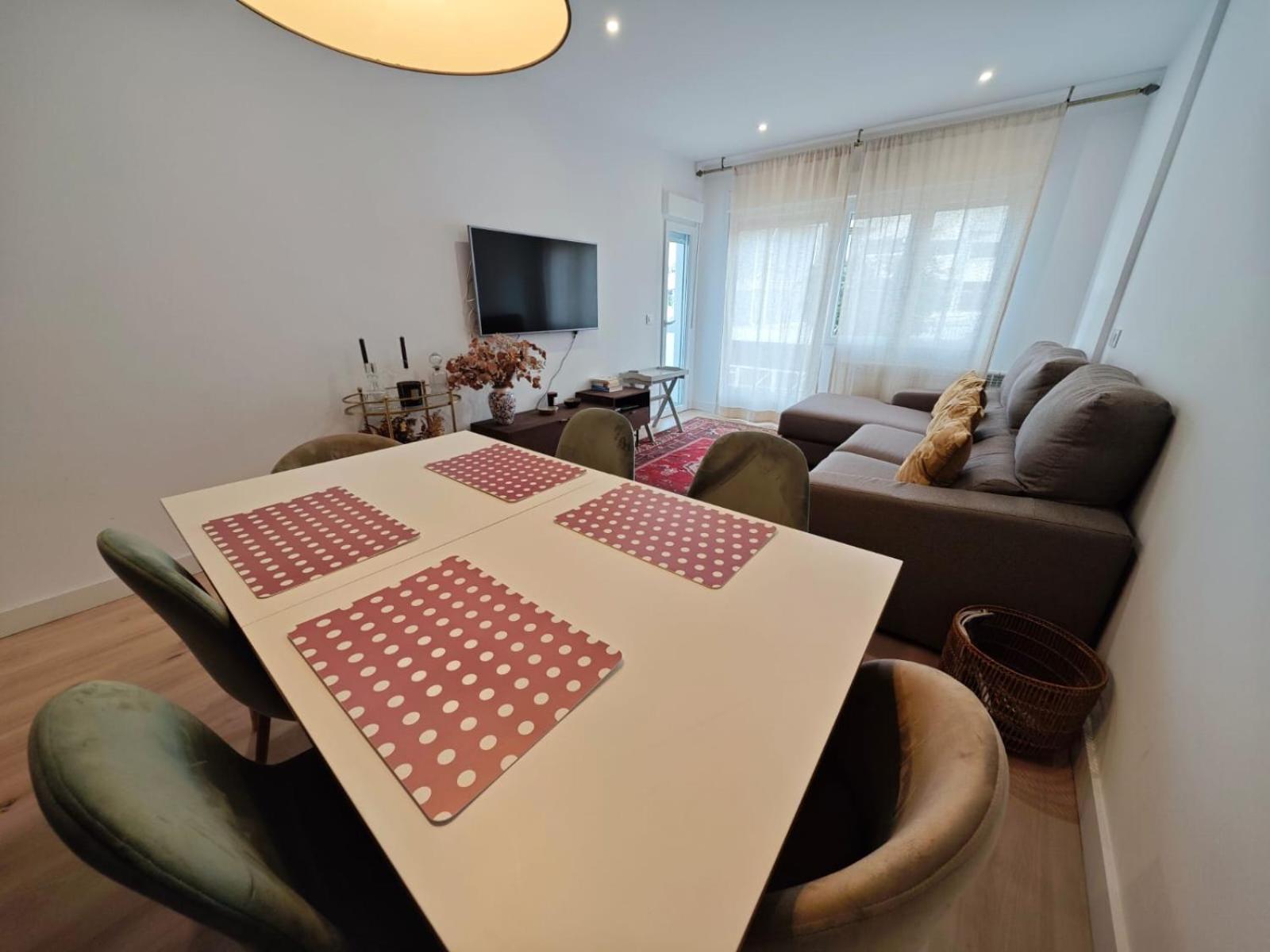 Tomas Paredes, Vigo, 3 Habitaciones Exterior photo